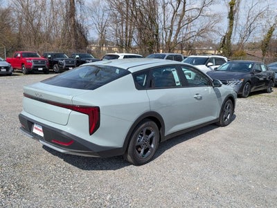 2026 Kia K4 LXS