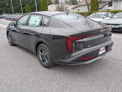 2025 Kia K4 LXS
