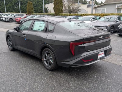 2026 Kia K4 LXS