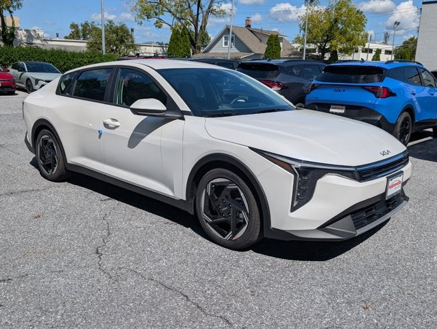 2025 Kia K4 EX