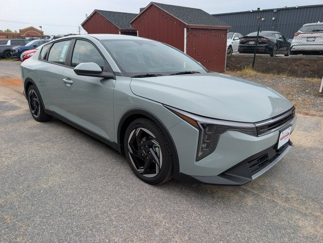 2026 Kia K4 EX