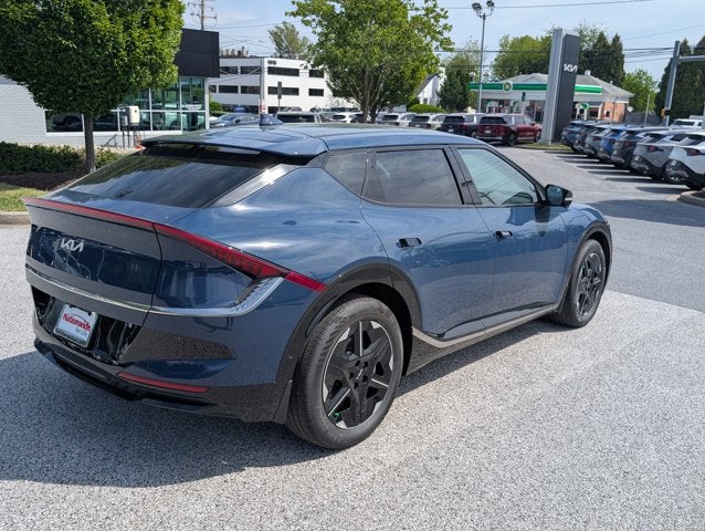 2026 Kia EV6 Wind
