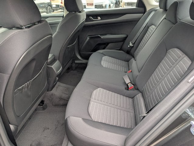 2026 Kia K5 LXS