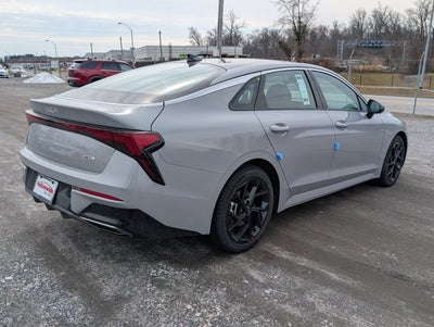 2026 Kia K5 GT-Line