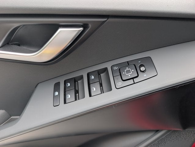 2026 Kia Niro LX