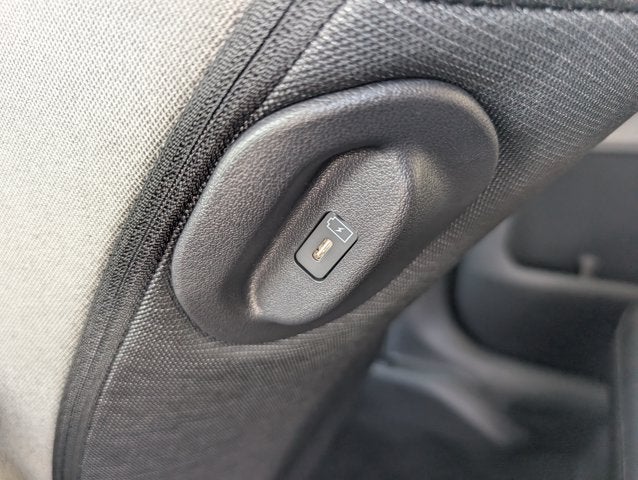 2027 Kia Seltos LX