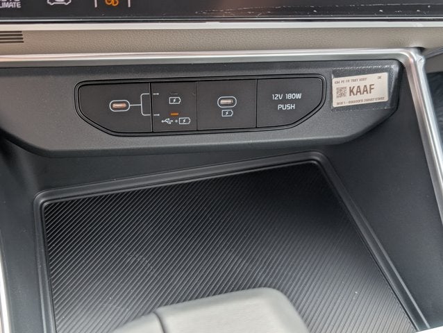 2027 Kia Carnival LXS