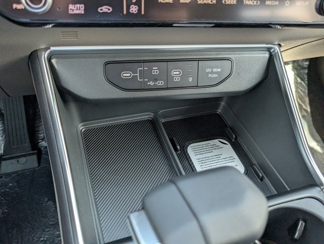 2026 Kia Carnival SX