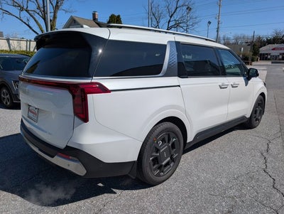 2026 Kia Carnival SX