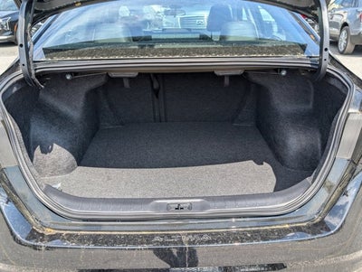 2026 Nissan Altima SR