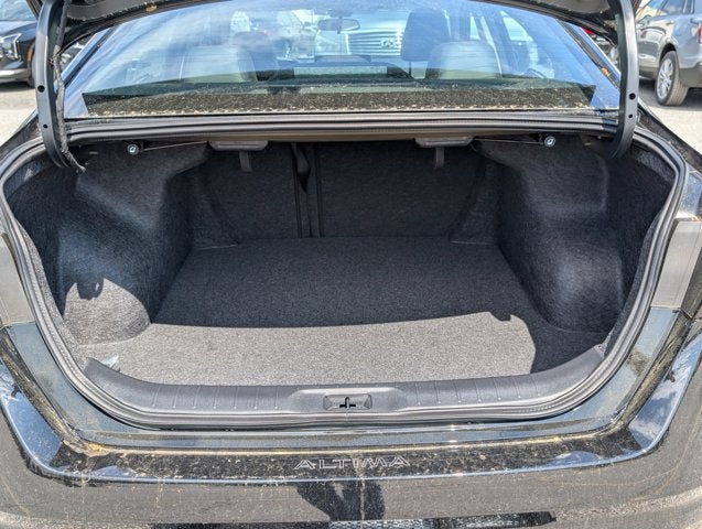 2026 Nissan Altima SR