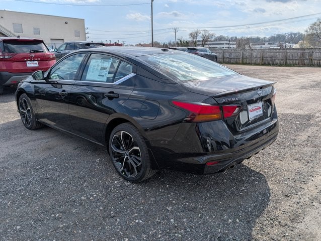 2026 Nissan Altima SR