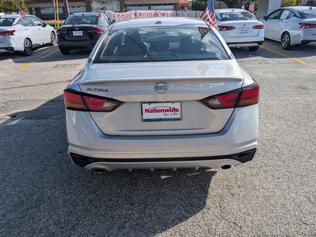 2025 Nissan Altima SV