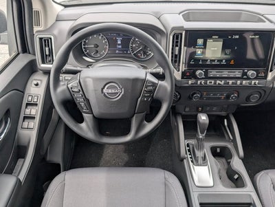 2025 Nissan Frontier SV