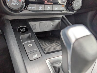 2027 Nissan Kicks SV
