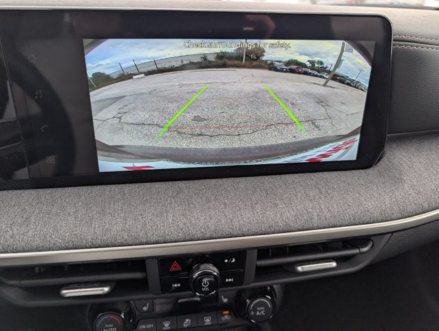 2027 Nissan Kicks SV