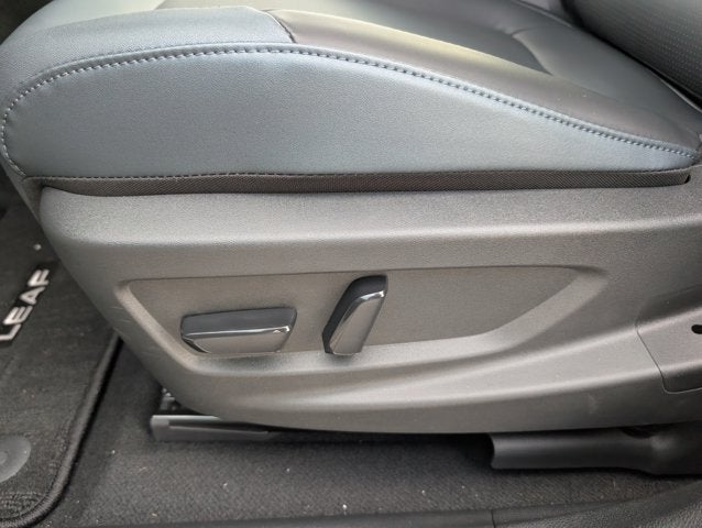 2026 Nissan LEAF SV+