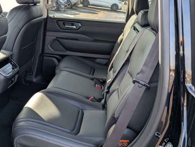 2026 Nissan Armada SV