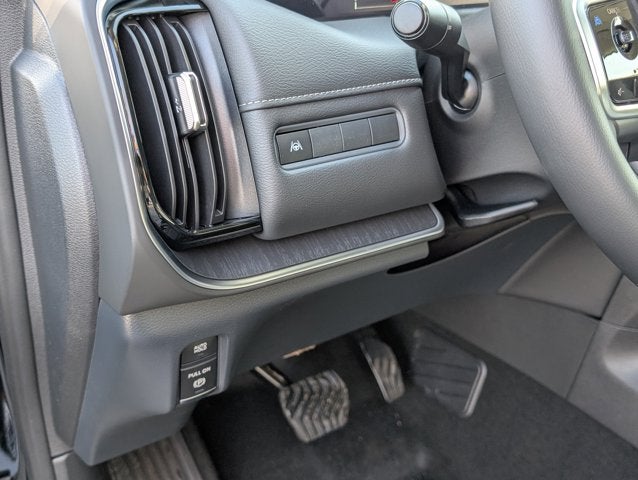 2026 Nissan Armada SV