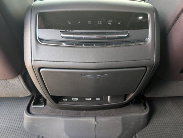 2023 Cadillac Escalade 4WD Sport Platinum