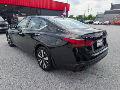 2022 Nissan Altima 2.5 SV