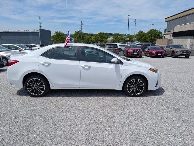 2015 Toyota Corolla S Plus