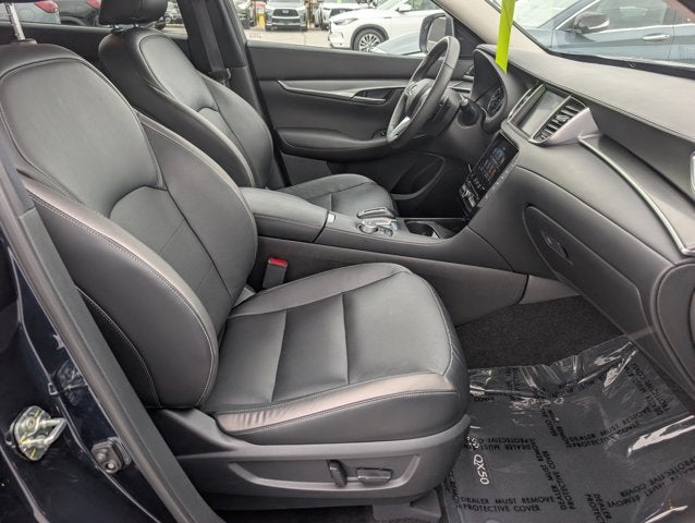 2024 INFINITI QX50 LUXE