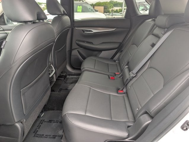 2023 INFINITI QX50 LUXE