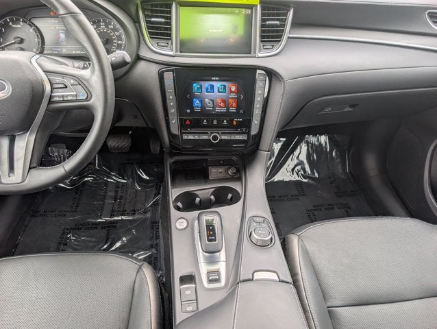 2023 INFINITI QX50 LUXE