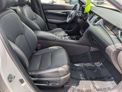 2022 INFINITI QX50 LUXE