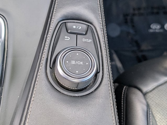 2022 INFINITI QX50 LUXE