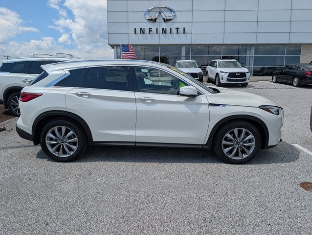 2022 INFINITI QX50 LUXE
