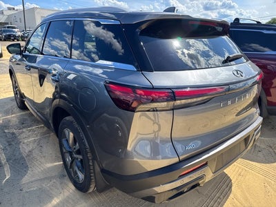 2025 INFINITI QX60 LUXE