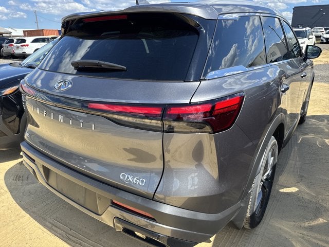 2025 INFINITI QX60 LUXE