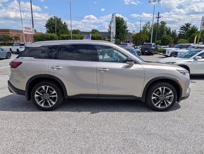 2025 INFINITI QX60 LUXE