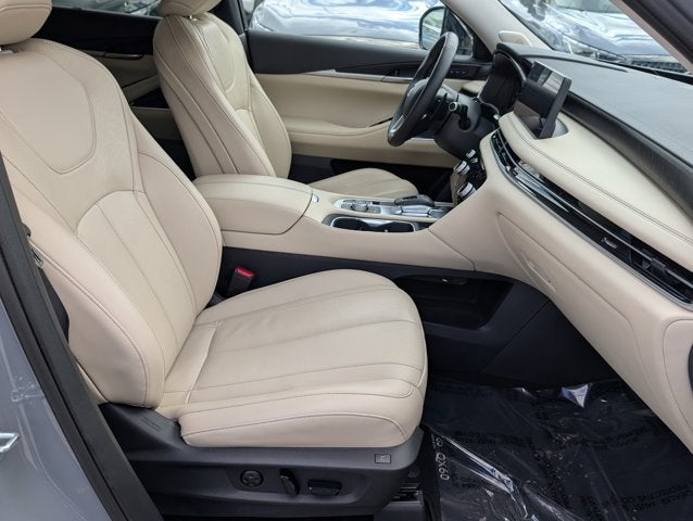 2025 INFINITI QX60 SENSORY