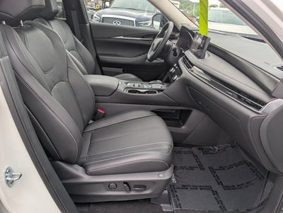2025 INFINITI QX60 SENSORY