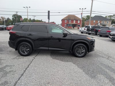 2022 Nissan Rogue S