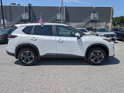 2025 Nissan Rogue SV