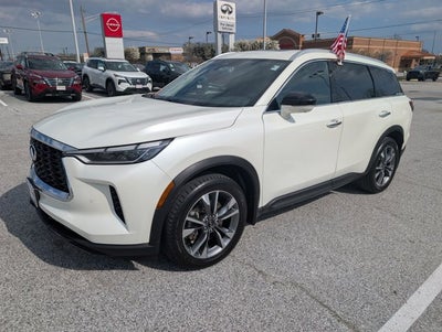 2023 INFINITI QX60 LUXE