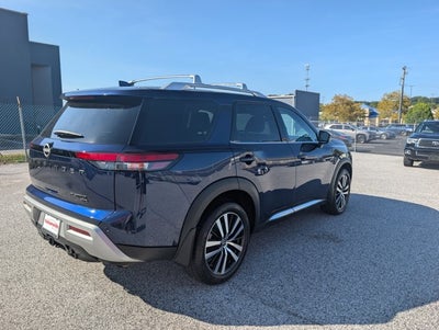2024 Nissan Pathfinder Platinum