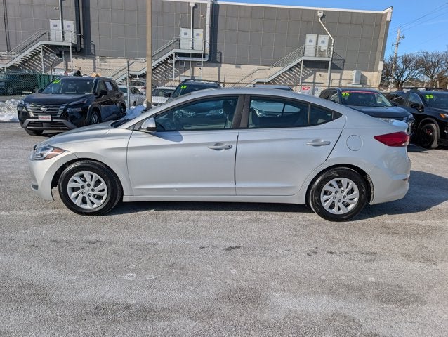 Used 2017 Hyundai Elantra SE with VIN 5NPD74LFXHH116700 for sale in Timonium, MD