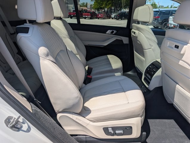 2021 BMW X7 xDrive40i