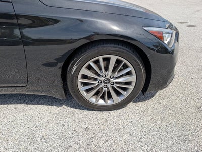 2023 INFINITI Q50 LUXE