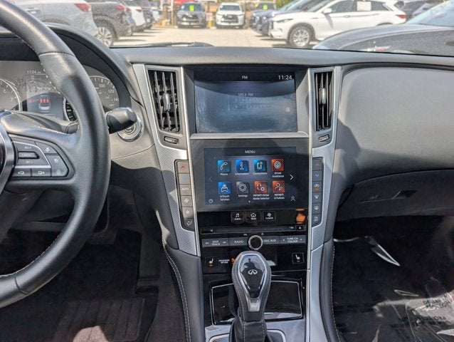 2023 INFINITI Q50 LUXE