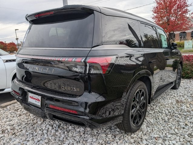 2026 INFINITI QX80 SPORT
