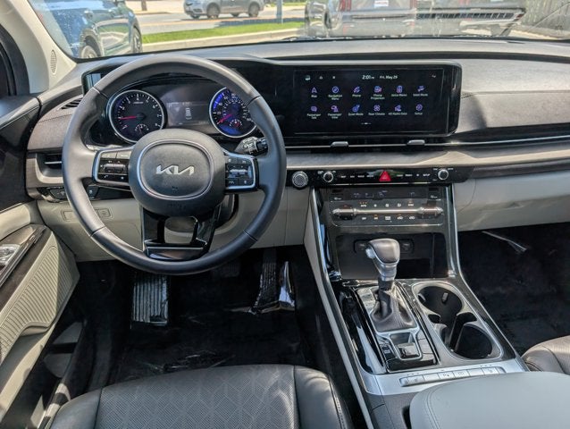 2024 Kia Carnival EX