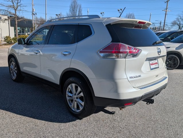 2016 Nissan Rogue SV