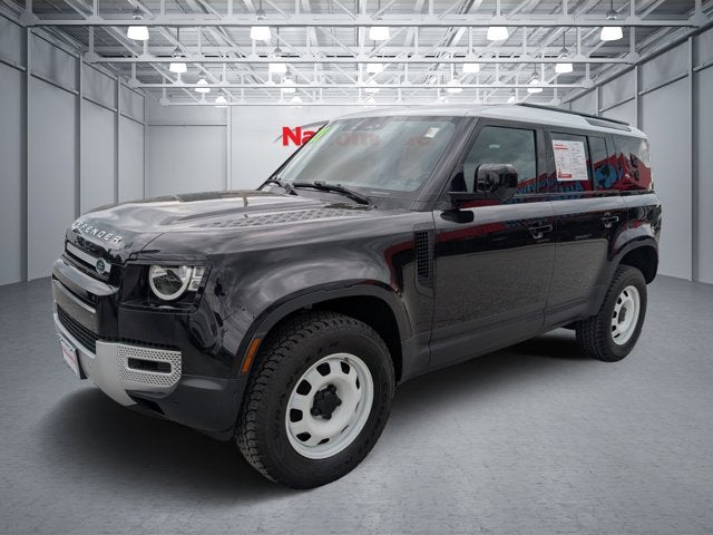 2021 Land Rover Defender S's photo