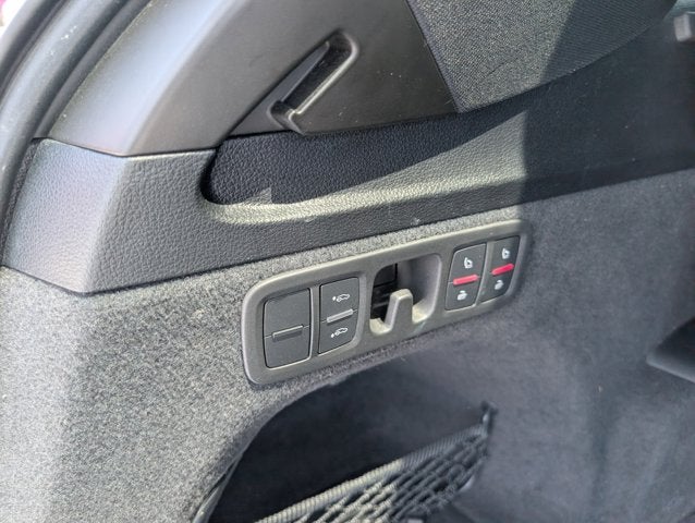2022 Audi SQ7 Premium Plus